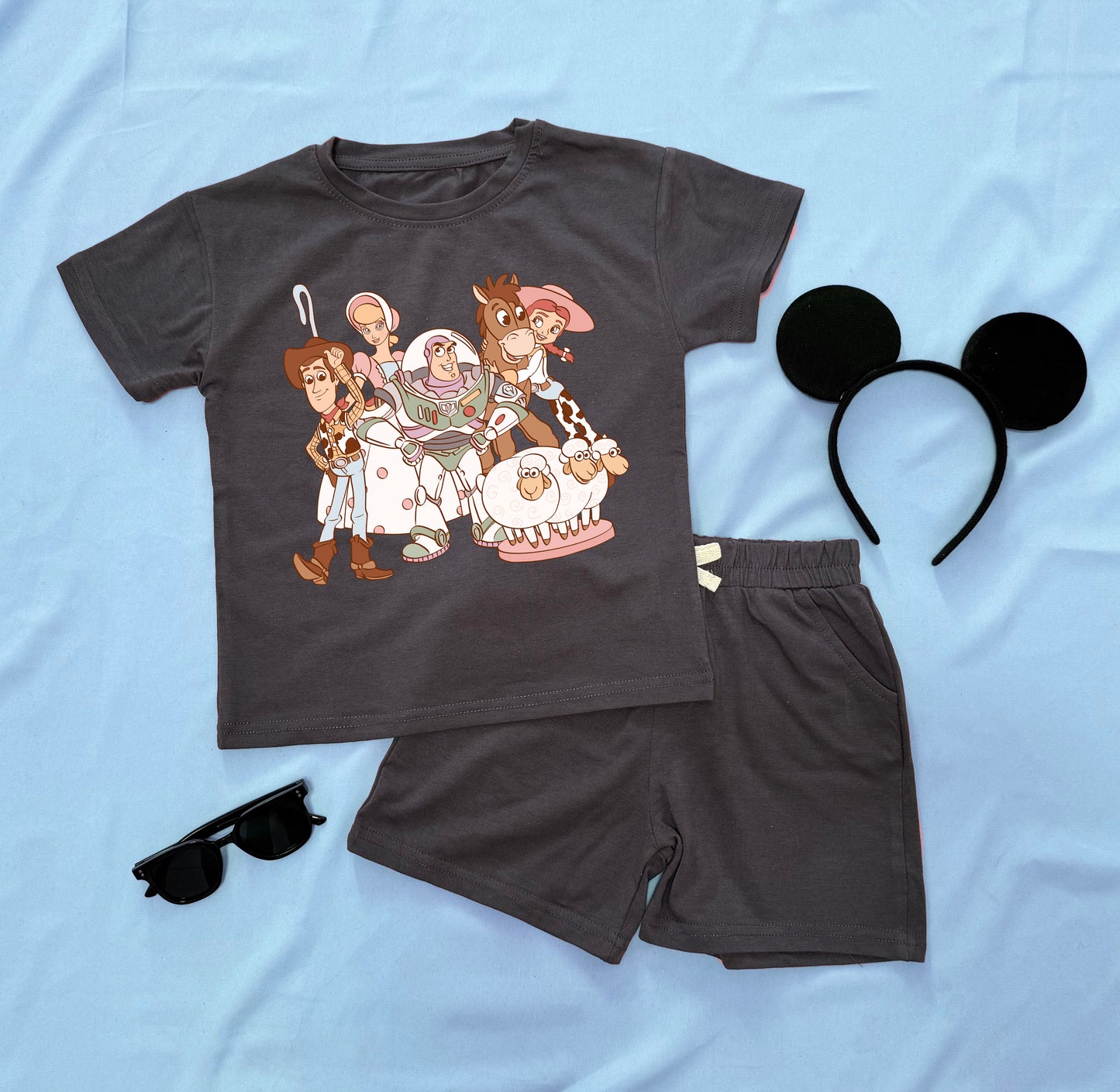 Toy Friends - Kids Tee & Shorts Set